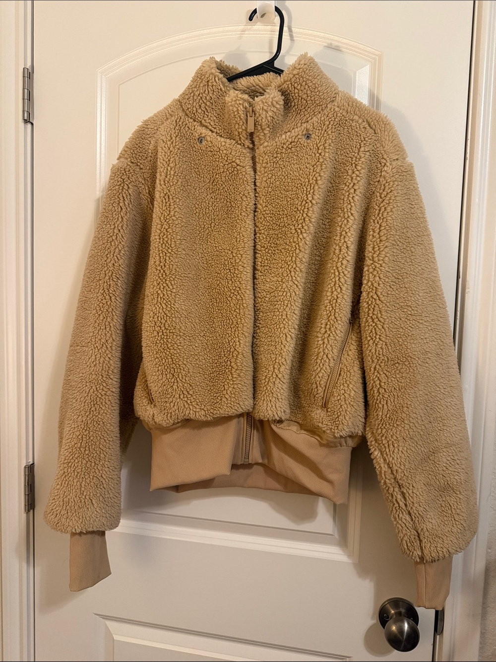 ALO Yoga Sherpa Jacket
